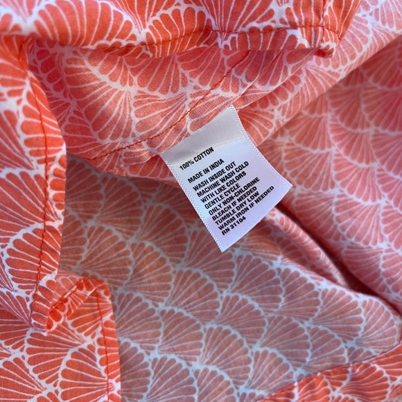 EUC Crown & Ivy Button-Up Shirt - Picture 8 of 8